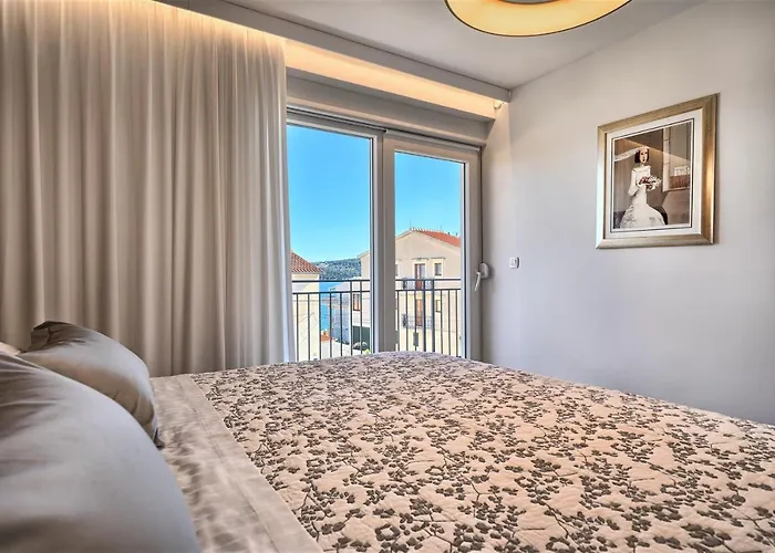 Aniva - 50 M From The Sea *