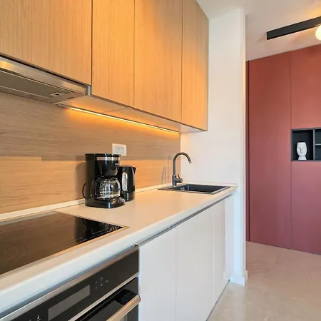 Apartament Aniva - 50 M From The Sea