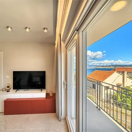 Apartament Aniva - 50 M From The Sea