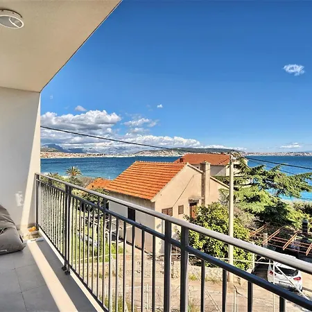 Aniva - 50 M From The Sea *