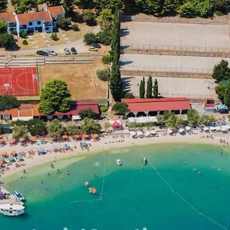 Aniva - 50 M From The Sea Apartament