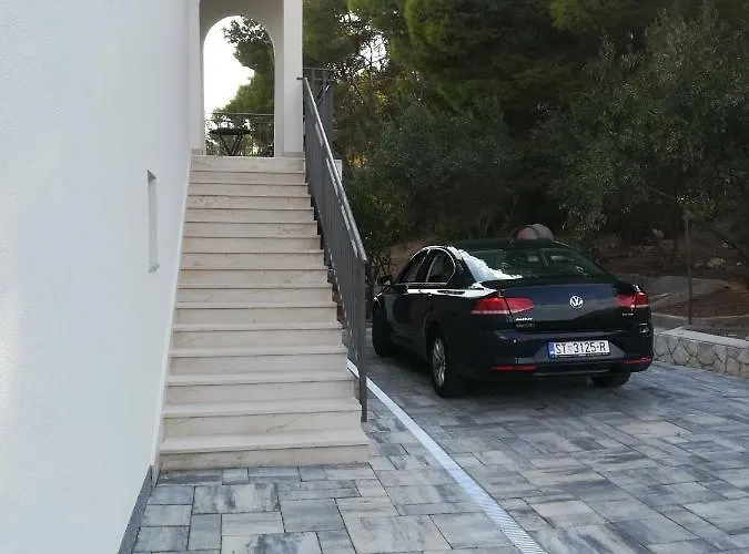 Apartment Aniva - 50 M From The Sea *