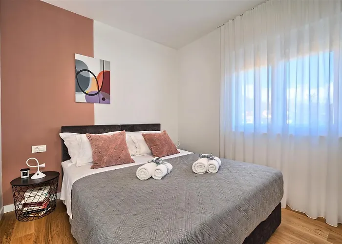 Apartment Aniva - 50 M From The Sea