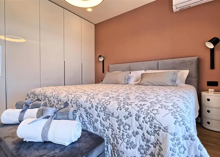 Aniva - 50 M From The Sea Trogir